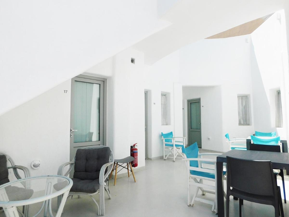 Thera Victory Center 산토리니 외부 사진